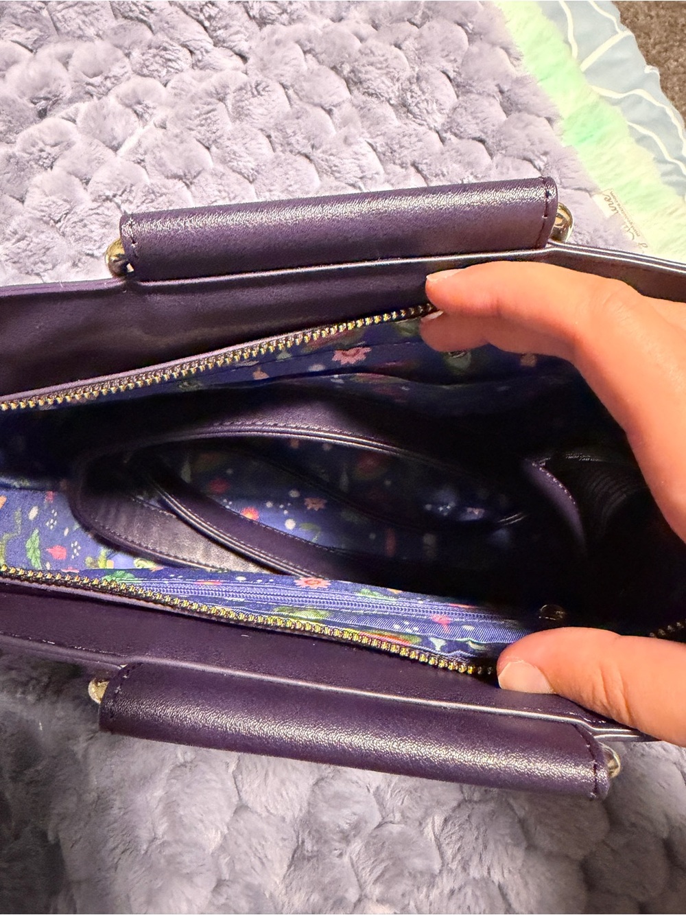 Loungefly Princess and the Frog Crossbody - Picture 3 of 3